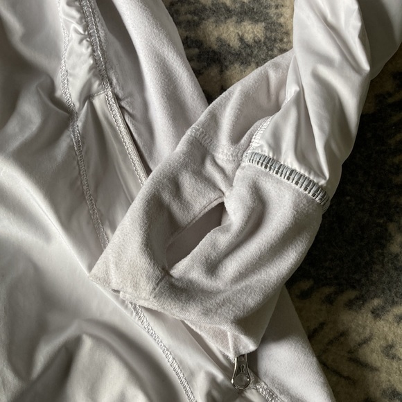 LuluLemon  hooded jacket - Picture 3 of 6